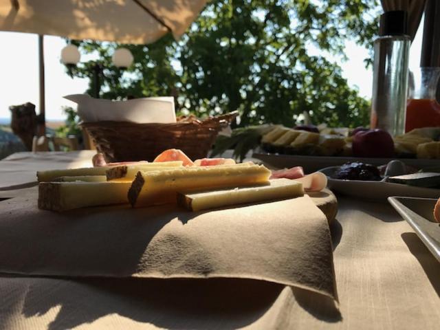 Locanda Montepaolo Dovadola エクステリア 写真