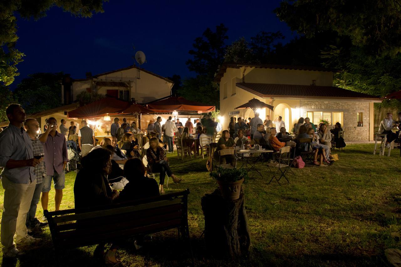 Locanda Montepaolo Dovadola エクステリア 写真